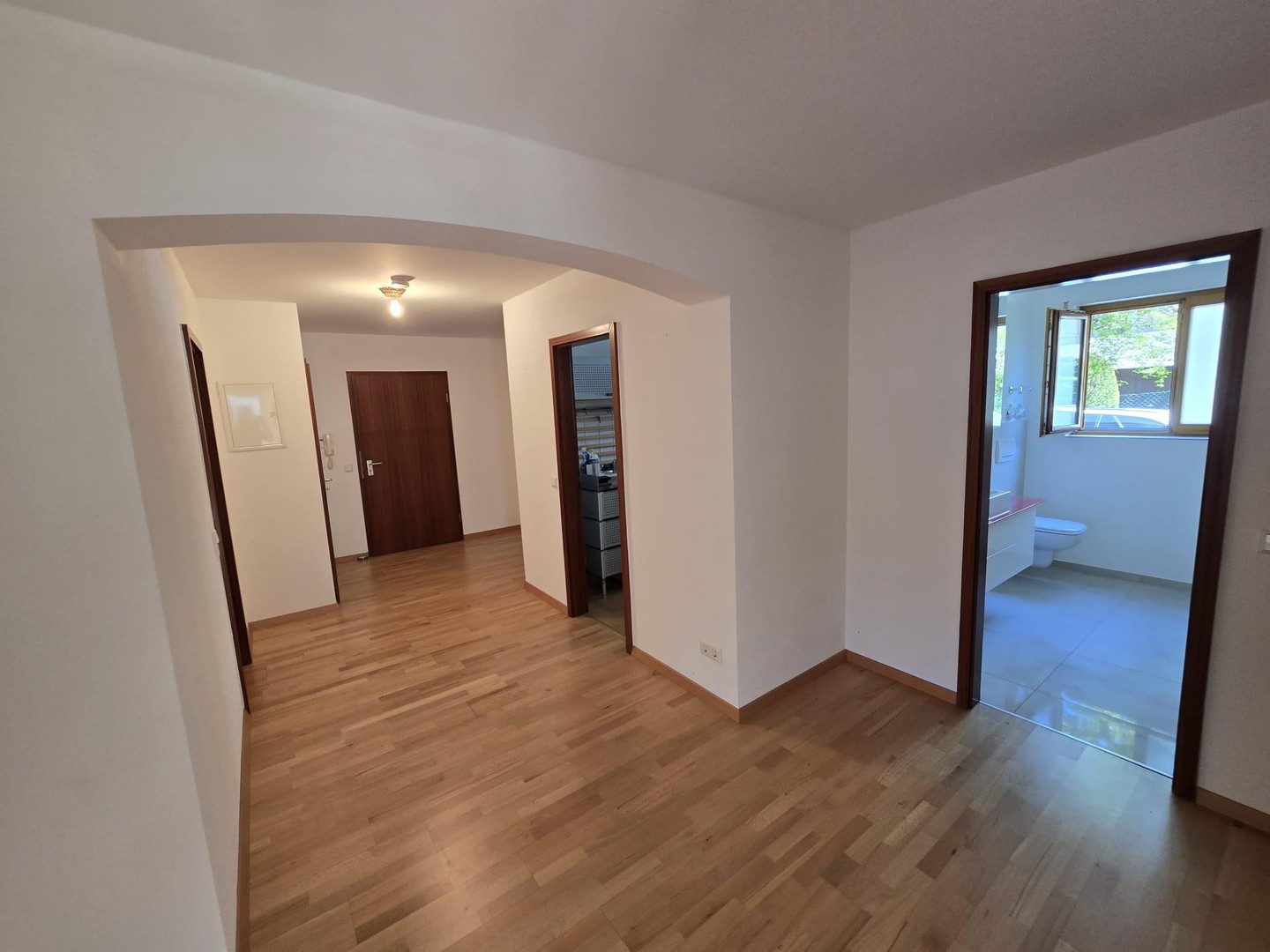 Provisionsfrei & sofort verfügbar – 4-Zimmer-Erdgeschoßwohnung in ruhiger Toplage – Stuttgart – Vorschaubild 7