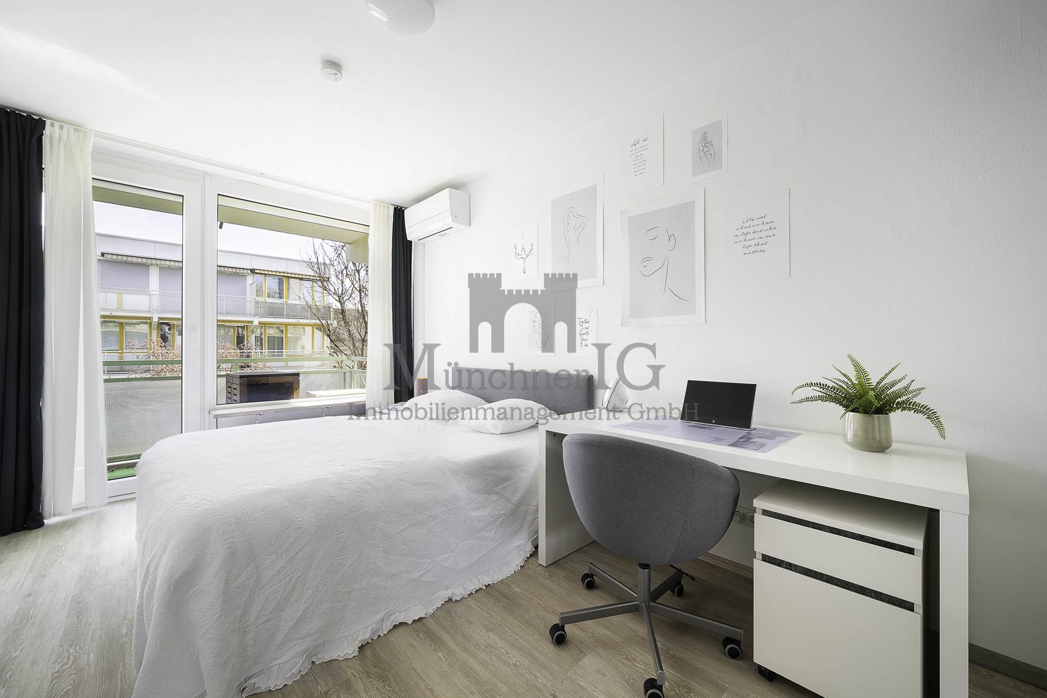 Münchner IG: Traumwohnung mit Swimming Pool & 1.500 qm großen Garten in begehrter Lage! – München – Vorschaubild 13