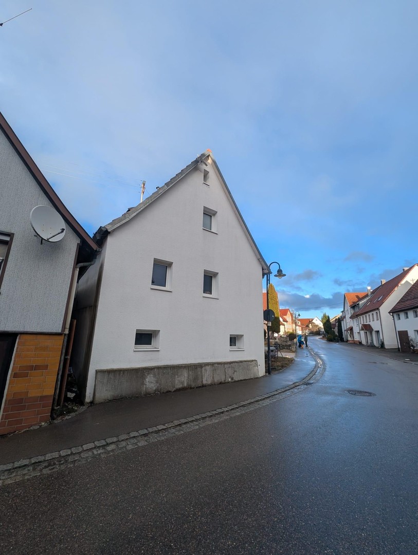 Schickes Einfamilienhaus mit Gestaltungspotential – Münsingen-Trailfingen – Vorschaubild 14