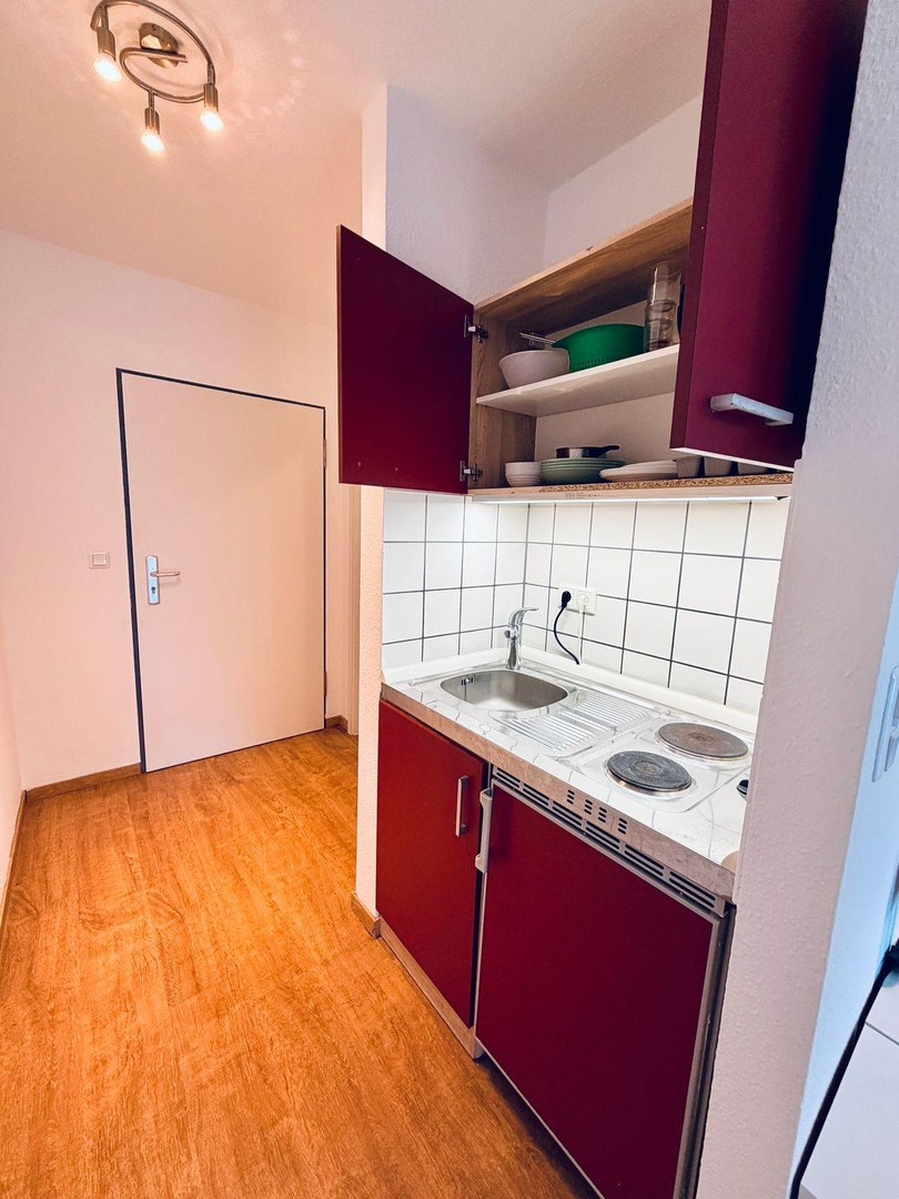 Möbliertes Apartment mit Balkon und Aufzug – Fürth – Vorschaubild 6