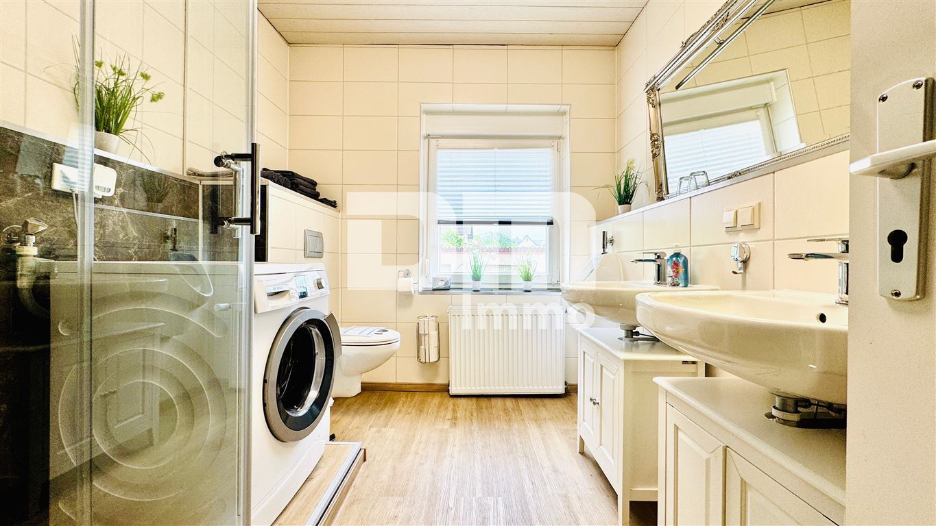 Vielseitiges Immobilien-Ensemble mit 2 modernisierten Haushälften + Carport und Garten/Terrasse – Northeim – Vorschaubild 10
