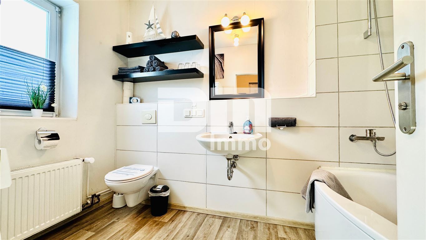 Vielseitiges Immobilien-Ensemble mit 2 modernisierten Haushälften + Carport und Garten/Terrasse – Northeim – Vorschaubild 19
