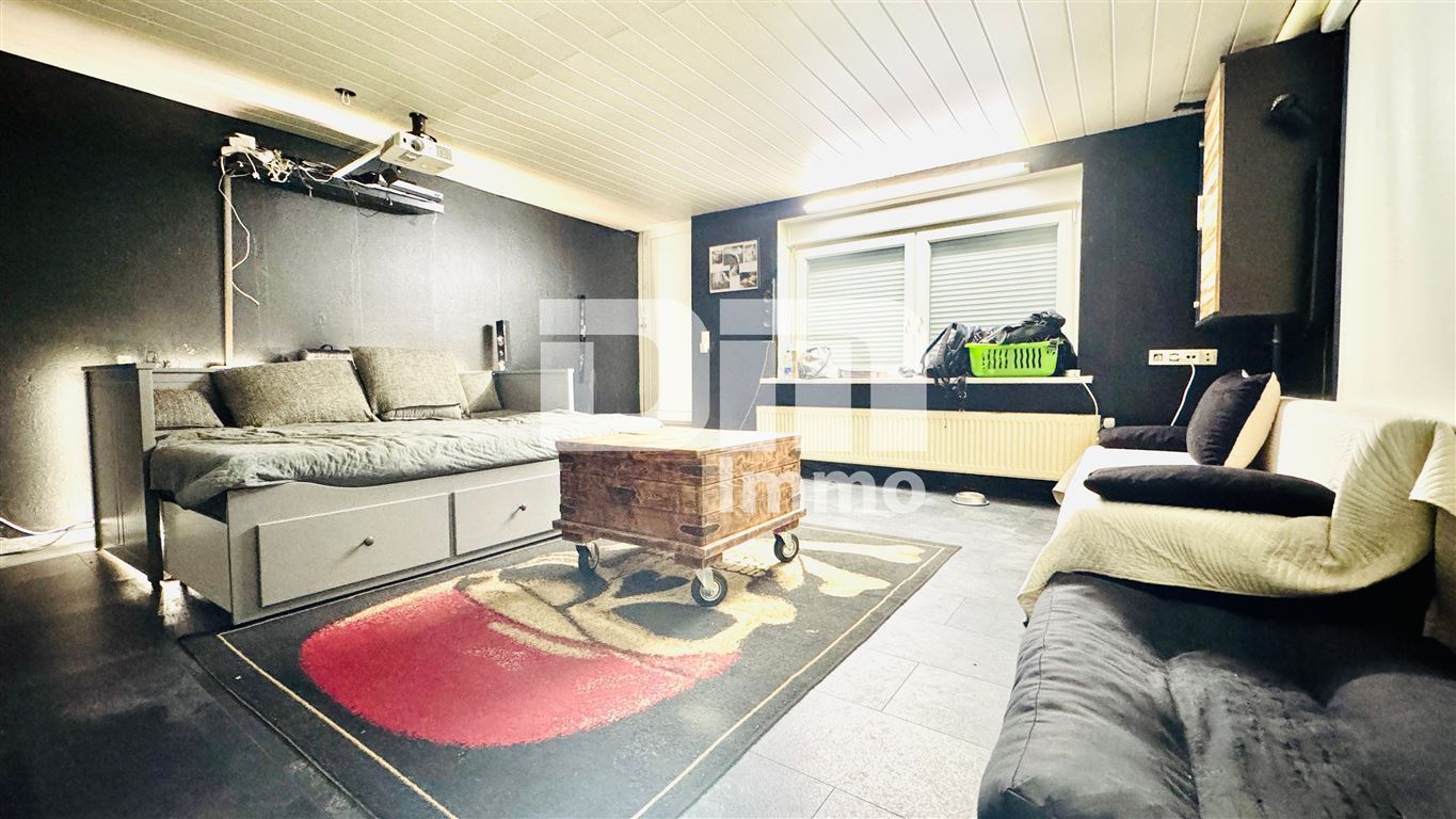 Vielseitiges Immobilien-Ensemble mit 2 modernisierten Haushälften + Carport und Garten/Terrasse – Northeim – Vorschaubild 27