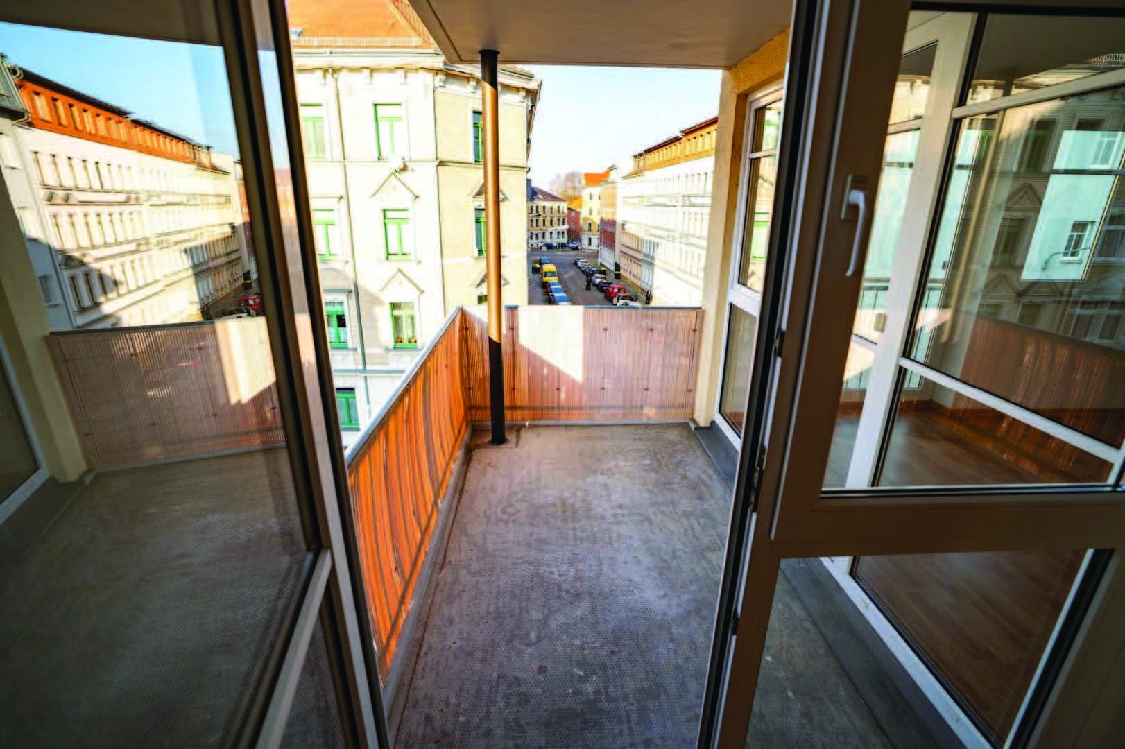 helle barrierefreie 3 Raum Whg. neu saniert mit Balkonen