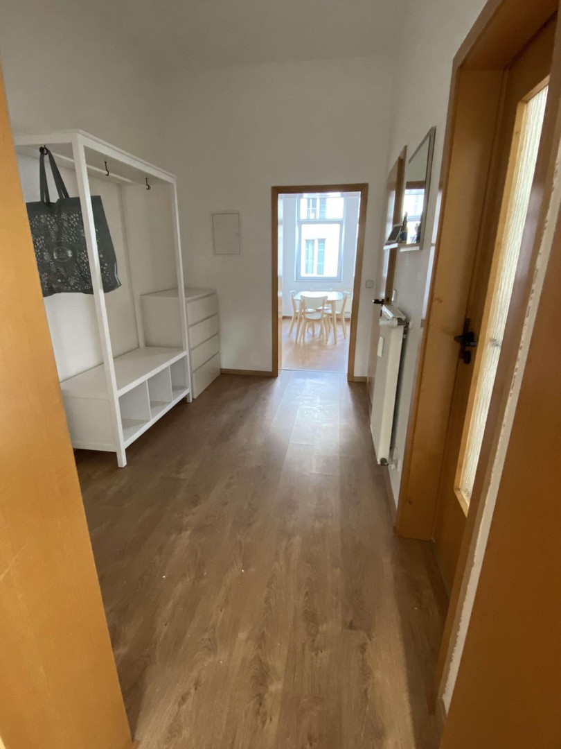 Schöne möblierte 2-Zimmer Whg, renoviert + Einbauküche – Hannover – Vorschaubild 7