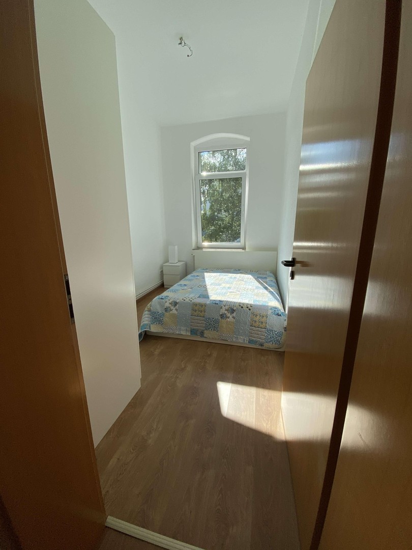 Schöne möblierte 2-Zimmer Whg, renoviert + Einbauküche – Hannover – Vorschaubild 8