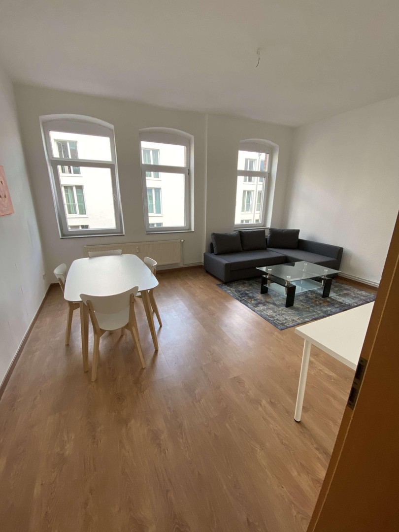 Schöne möblierte 2-Zimmer Whg, renoviert + Einbauküche – Hannover – Vorschaubild 9