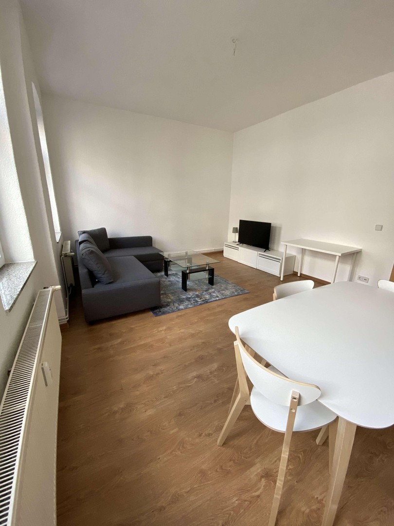Schöne möblierte 2-Zimmer Whg, renoviert + Einbauküche – Hannover – Vorschaubild 10