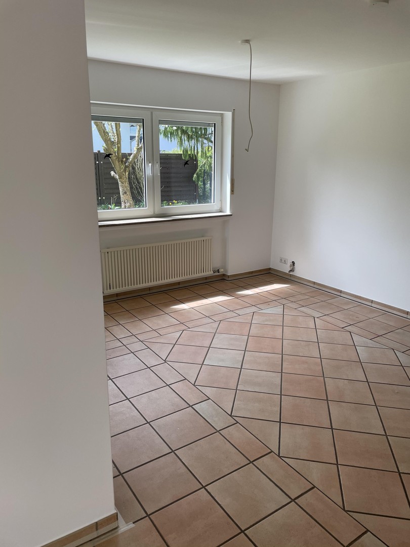 3 Eigentumswohnungen in wunderschön gelegenem Wohnhaus in Montabaur-Horressen – Montabaur – Vorschaubild 26