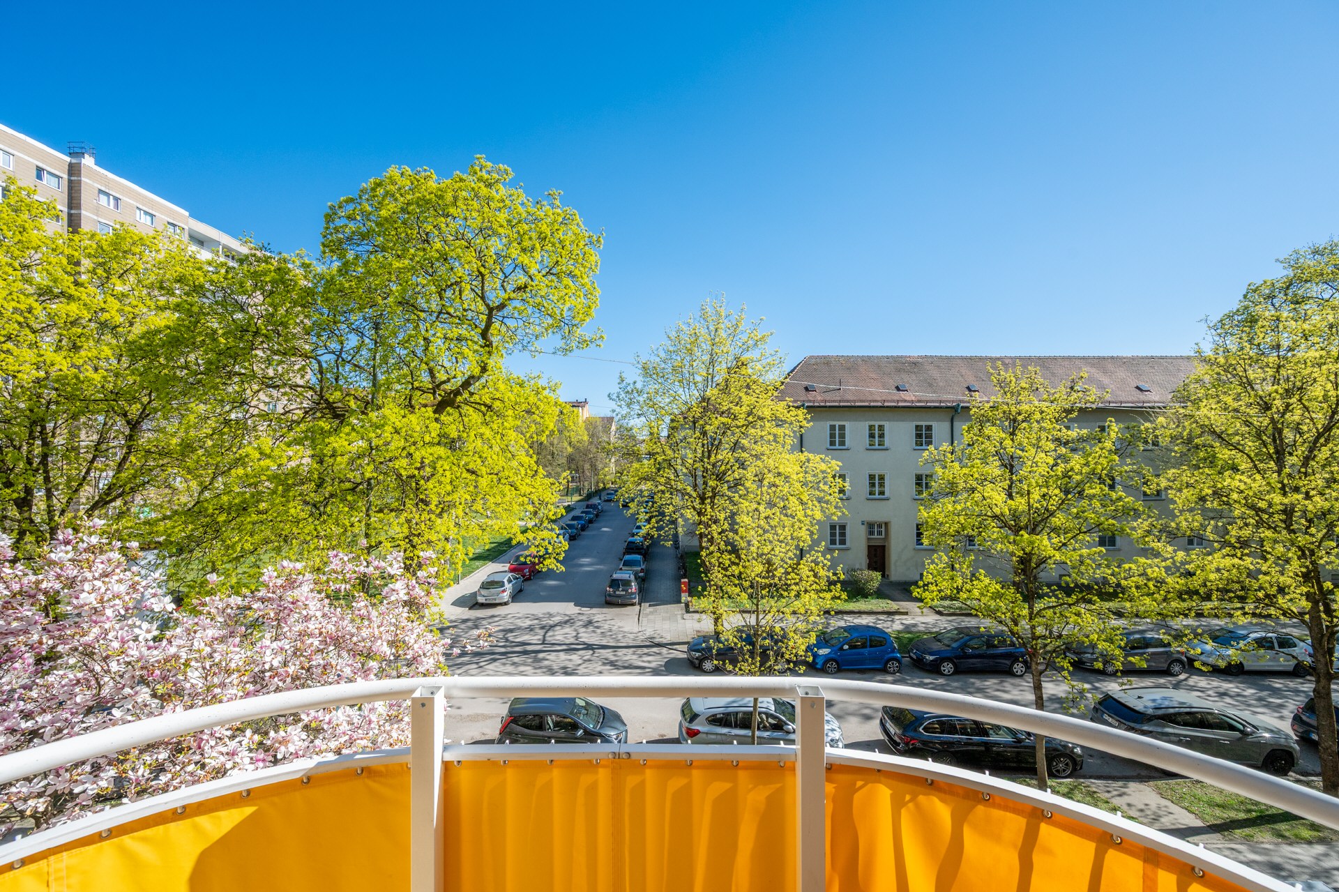 AIGNER - Top-Lage Gern: 2-Zimmer-Wohnung mit Südbalkon im Dantepark – München – Vorschaubild 6