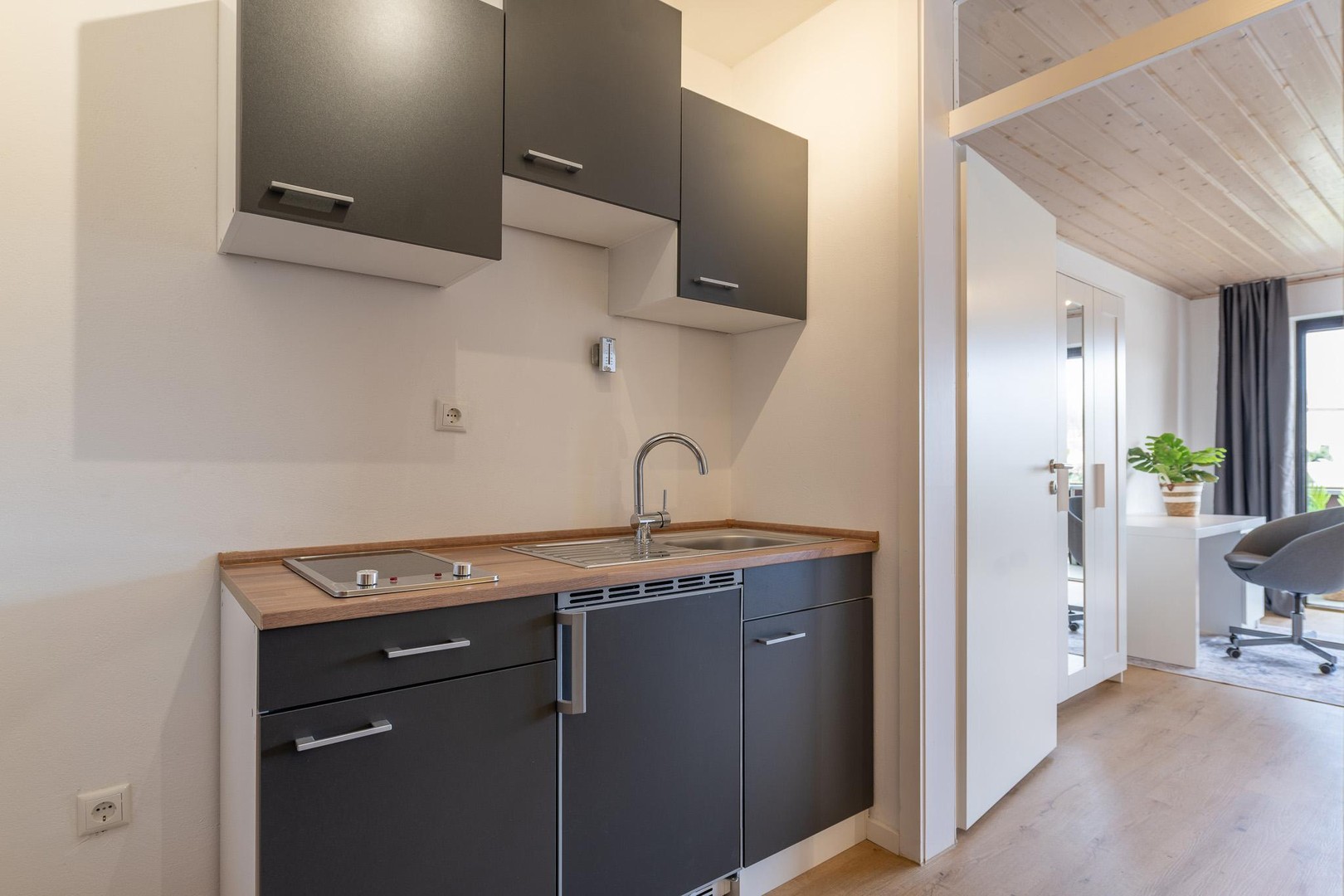 Möblierte & NEU renovierte Wohnung mit Balkon und Aufzug in Passau-Grubweg – Passau – Vorschaubild 26