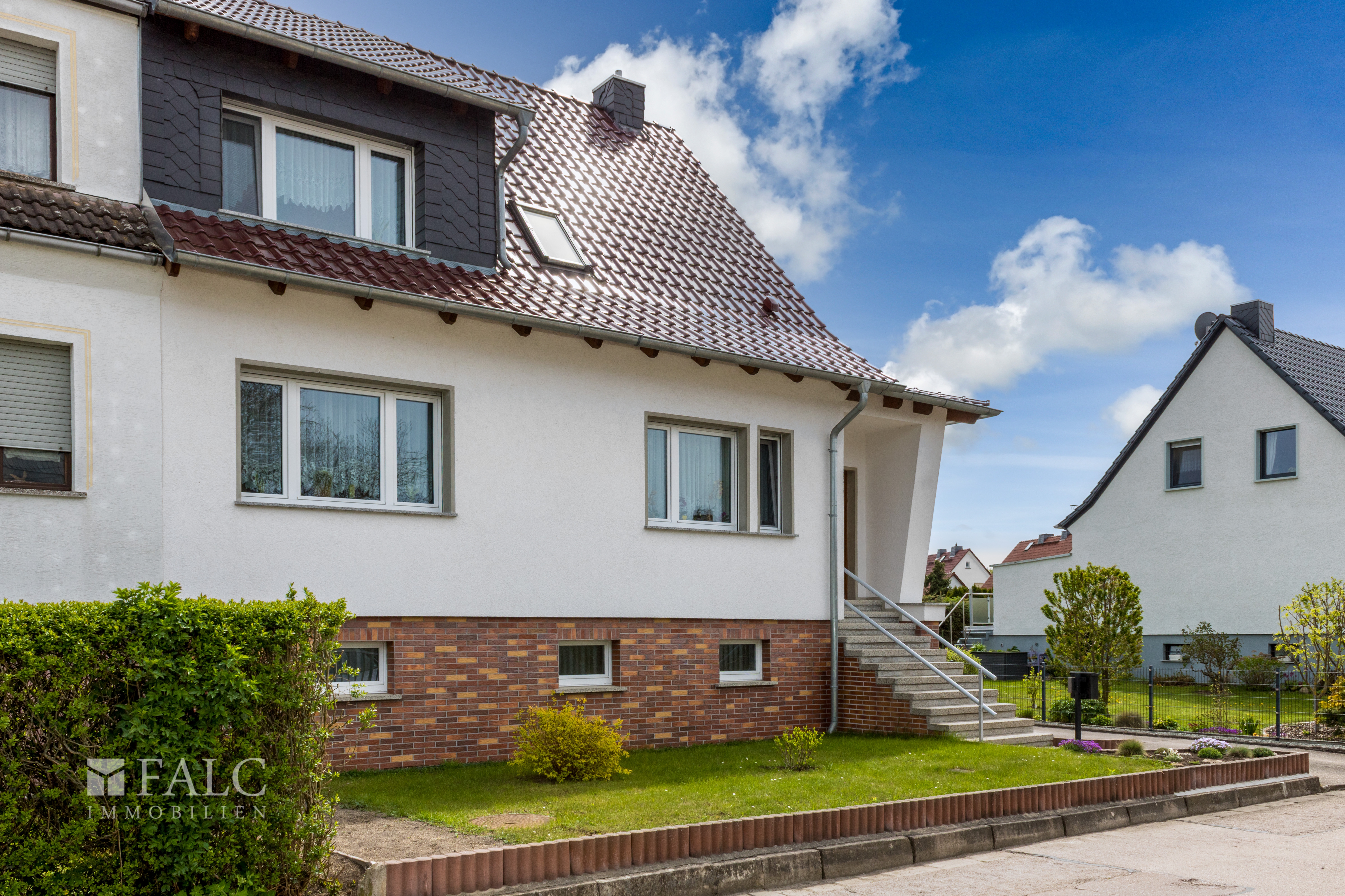 Hochwertige und sehr gepflegte DHH in Kölleda – Kölleda – Vorschaubild 3