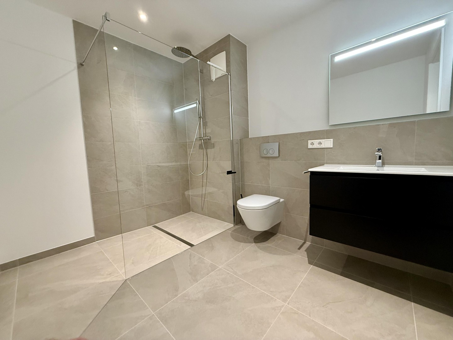 Ideal für Paare 50+ - 2-Zi Wohnung m. Garten - KFW 40 NH