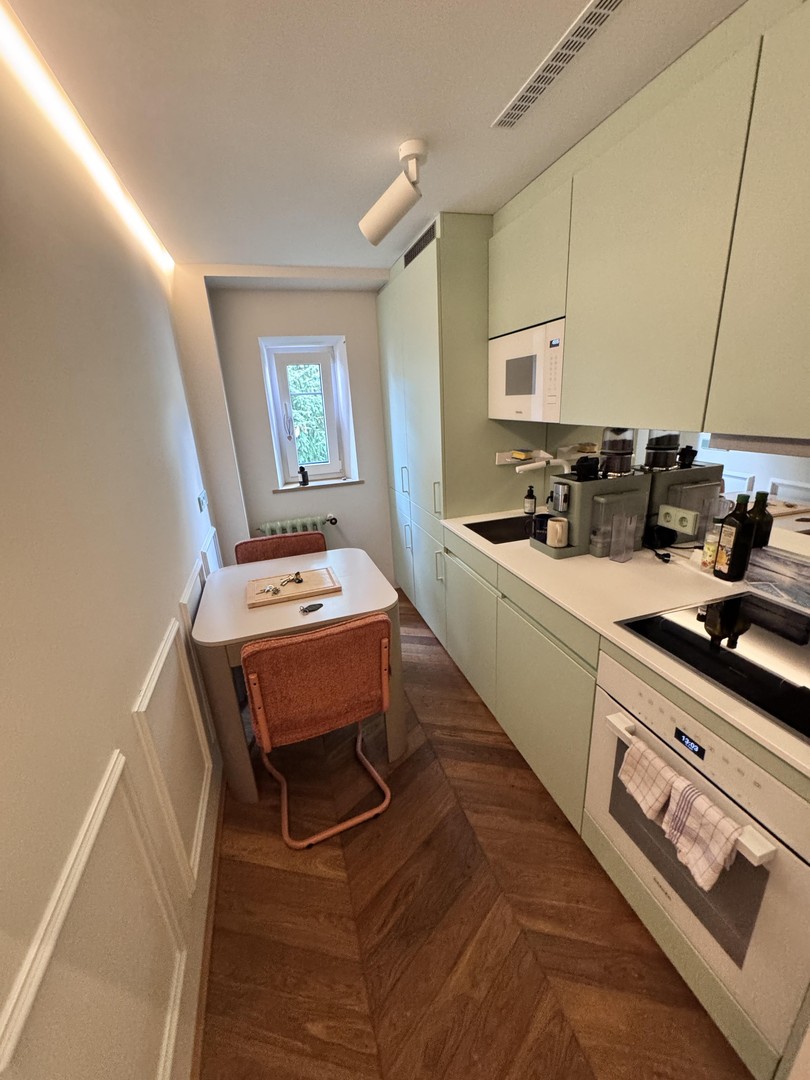mobliertes luxus WG Zimmer am Olympiapark Schwabing – München – Vorschaubild 8
