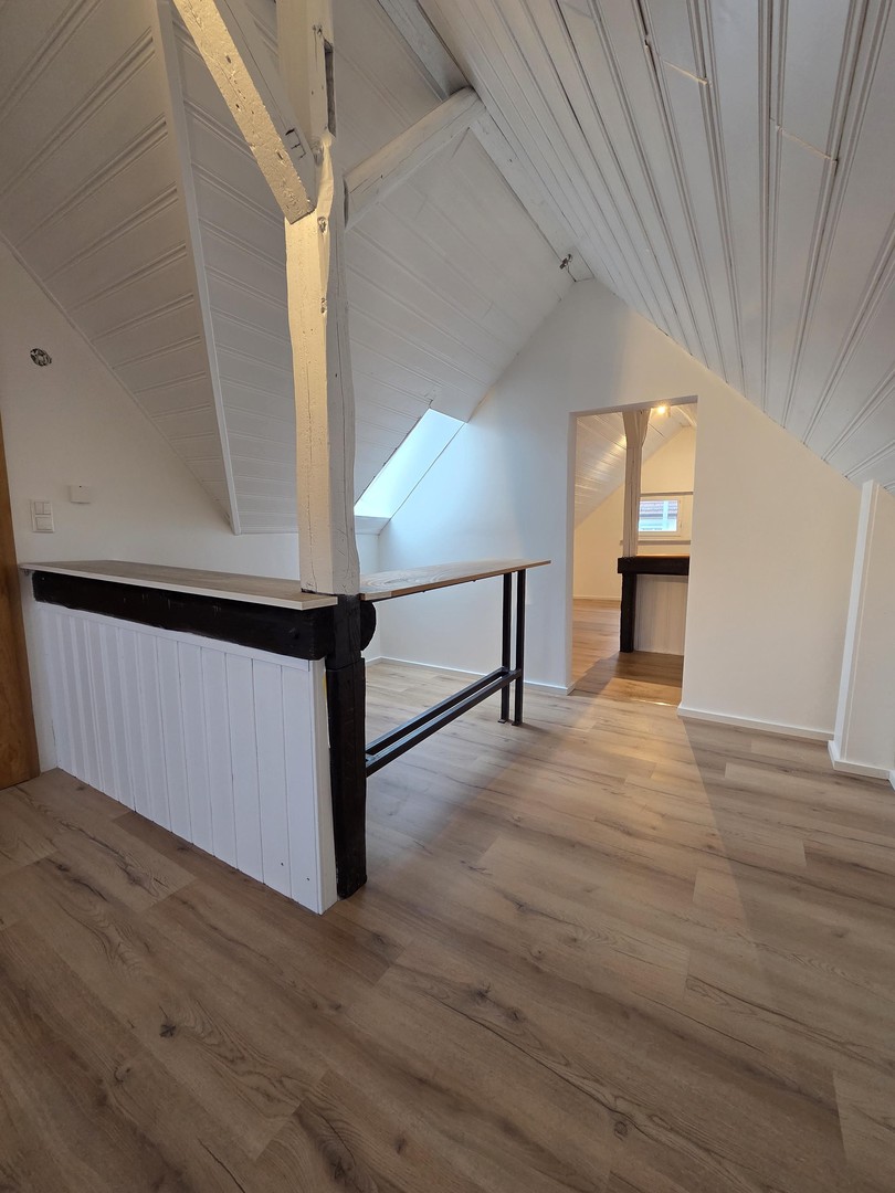 Großzügige, frisch renovierte Maisonette-Wohnung mit 5 Zimmern, 3 Bädern & Balkon – Arnstein – Vorschaubild 10