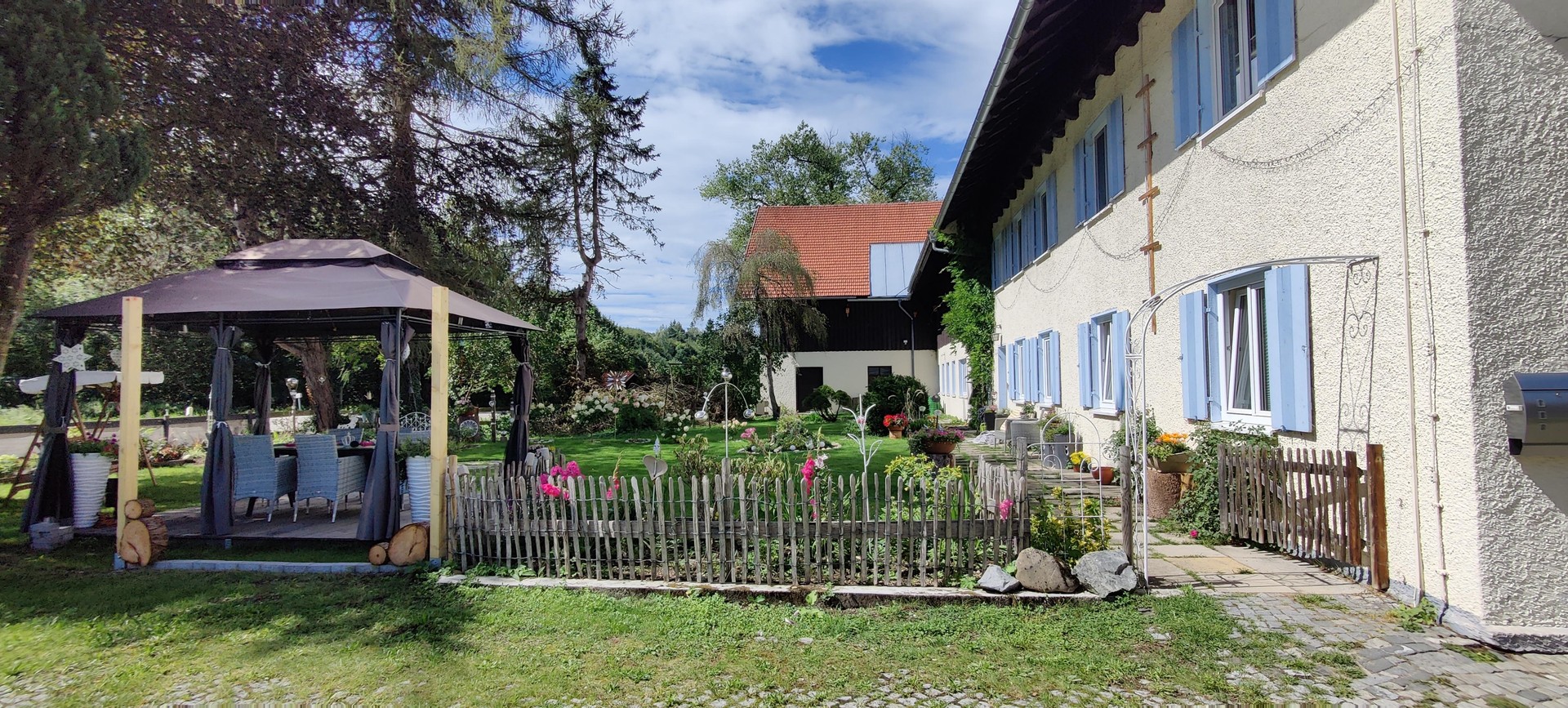 6- Zi in idyllischer grüner Umgebung auf dem Land (Tierhaltung möglich) – Buchenberg – Vorschaubild 2