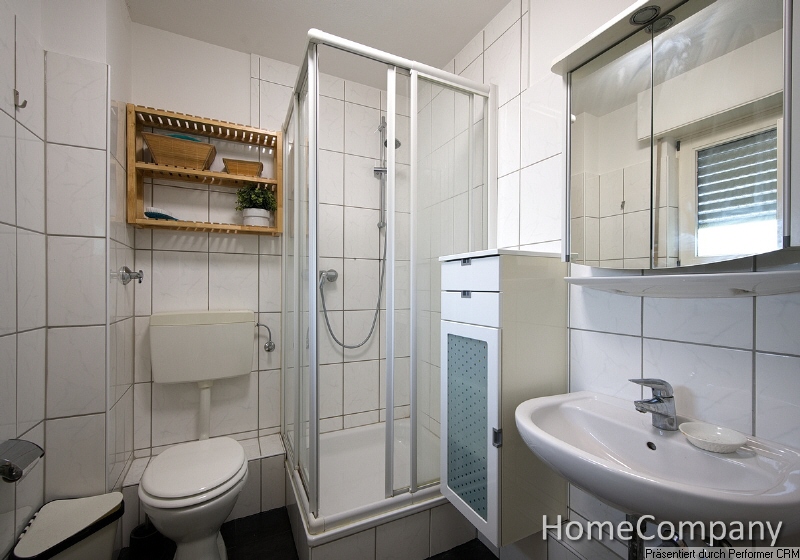 Schick und zentral! Apartment mit Loggia und Stellplatz in Düsseldorf Bilk – Düsseldorf – Vorschaubild 9