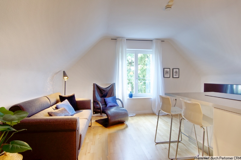 Extremely appealing, modern, furnished one-bedroom apartment with internet access in the Grafenberg area of Düsseldorf, near the Metro wholesaler – Düsseldorf – Vorschaubild 3