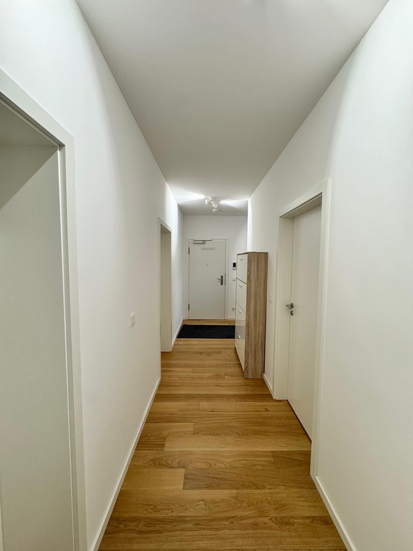 Modisches & charmantes Zimmer Mitten in Maxvorstadt – München – Vorschaubild 12