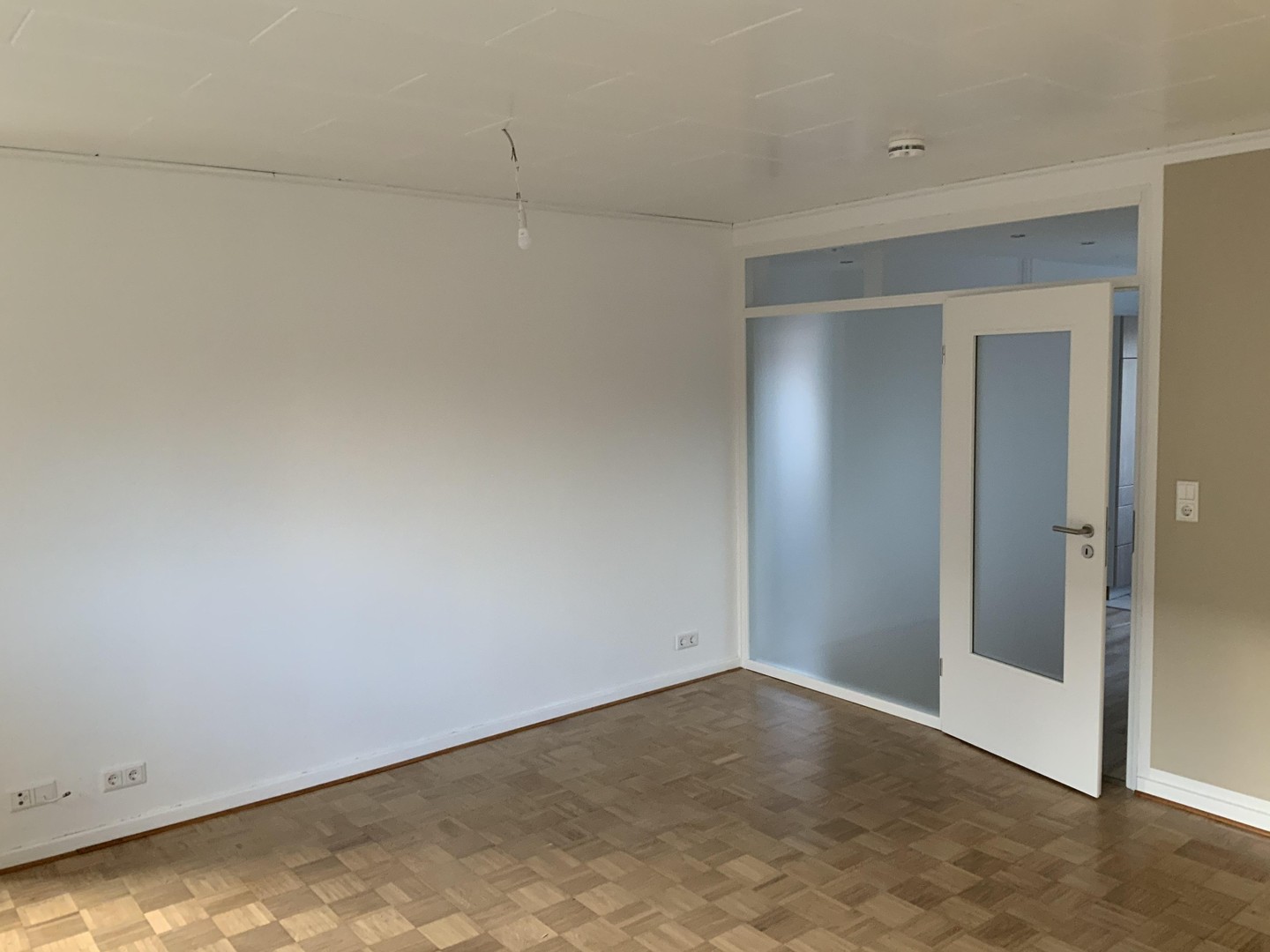 Moderne 3-Zimmer-Wohnung mit großer Wohnküche und Loggia in Büdelsdorf