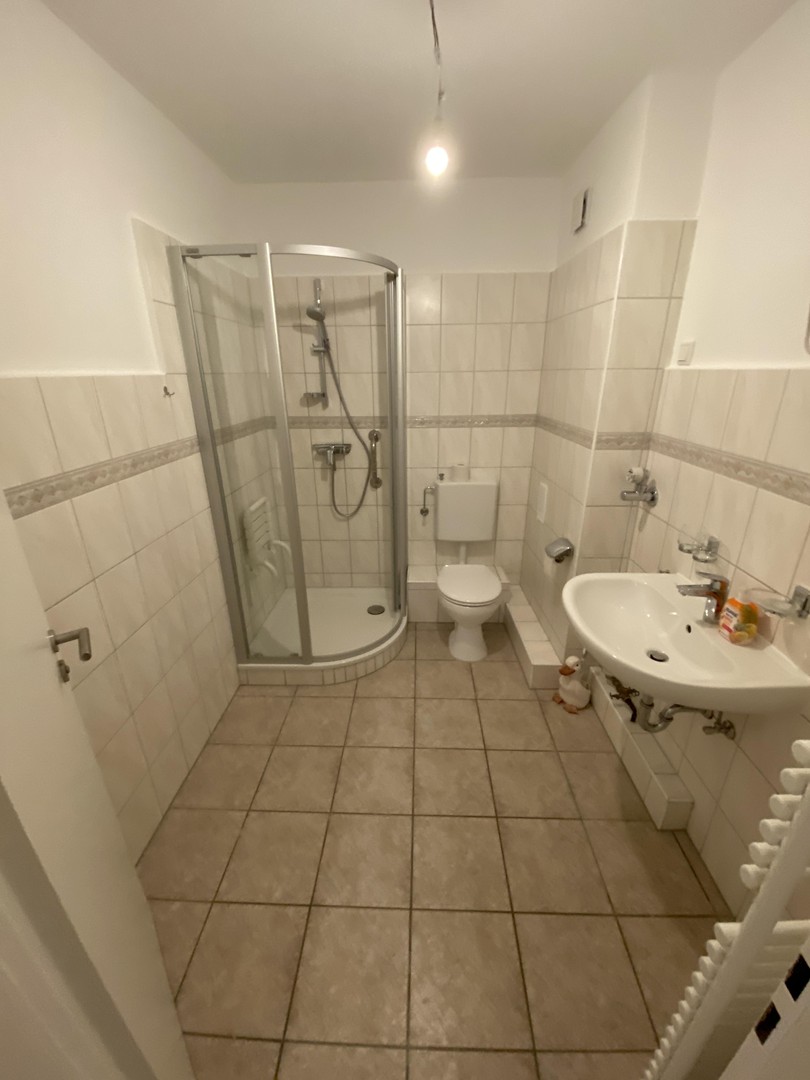 Moderne 3-Zimmer-Wohnung mit großer Wohnküche und Loggia in Büdelsdorf – Büdelsdorf – Vorschaubild 5
