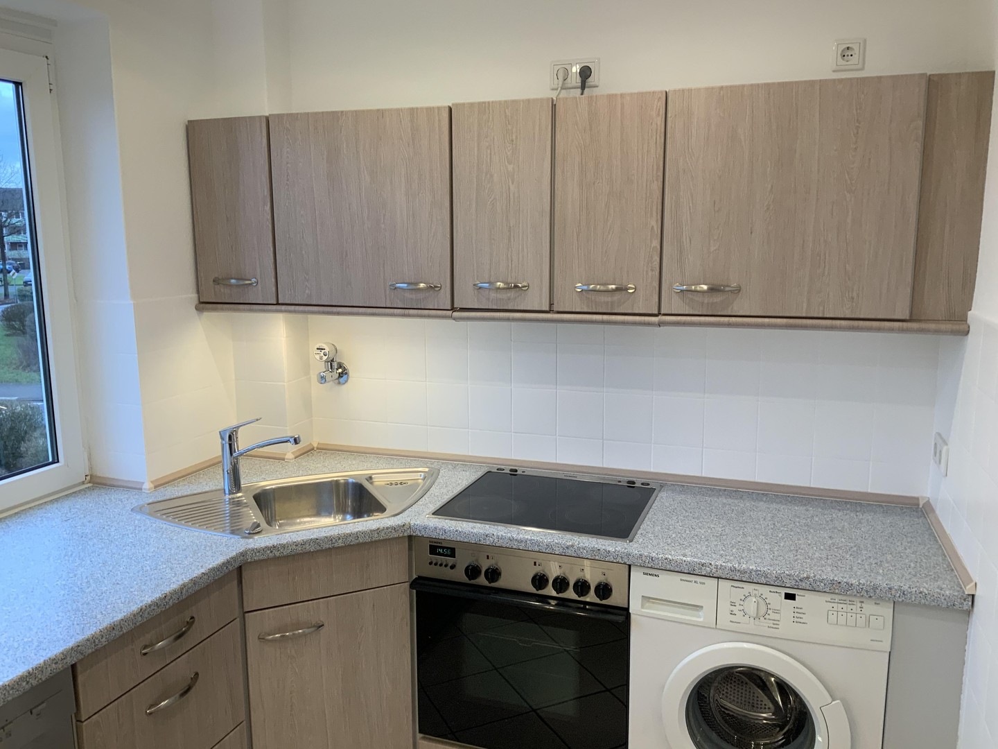 Moderne 3-Zimmer-Wohnung mit großer Wohnküche und Loggia in Büdelsdorf – Büdelsdorf – Vorschaubild 6