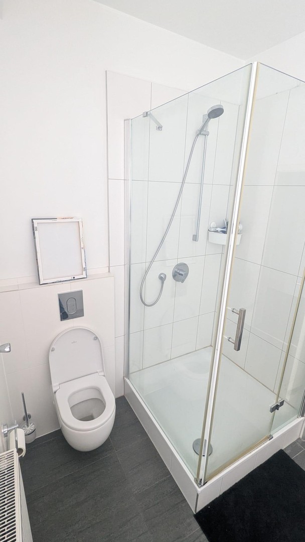 Sehr schöne 2-Zi-Wohnung, Wohnküche, St. Peter, 65 qm, renoviert, WG-tauglich – Nürnberg – Vorschaubild 4