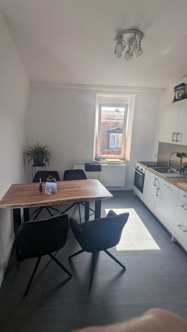 Sehr schöne 2-Zi-Wohnung, Wohnküche, St. Peter, 65 qm, renoviert, WG-tauglich – Nürnberg – Vorschaubild 6
