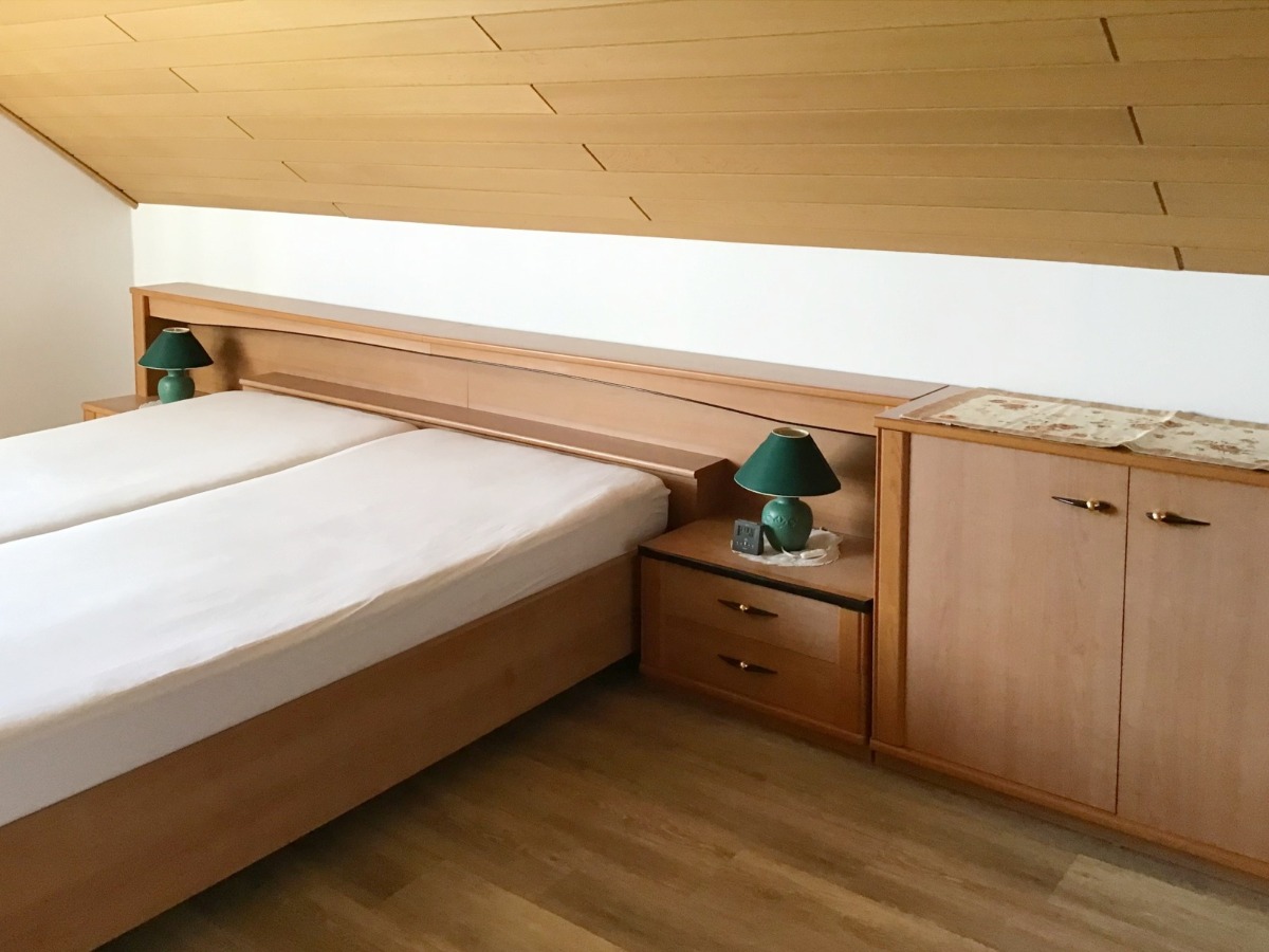 Dachgeschosswohnung in Ebensfeld zu vermieten. – Ebensfeld – Vorschaubild 11