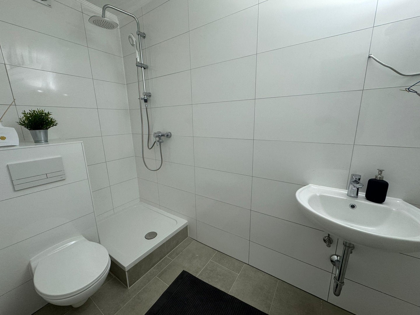 schöne Wohnung im Herzen von Düsseldorf-Oberbilk – Düsseldorf – Vorschaubild 5