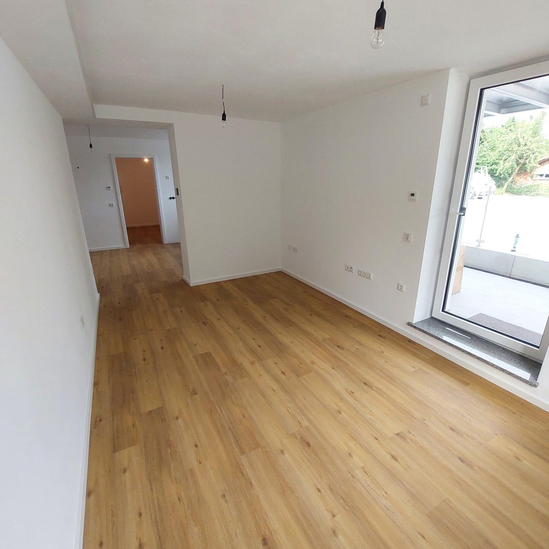 Sonnige ruhige Süd-Ost Wohnung