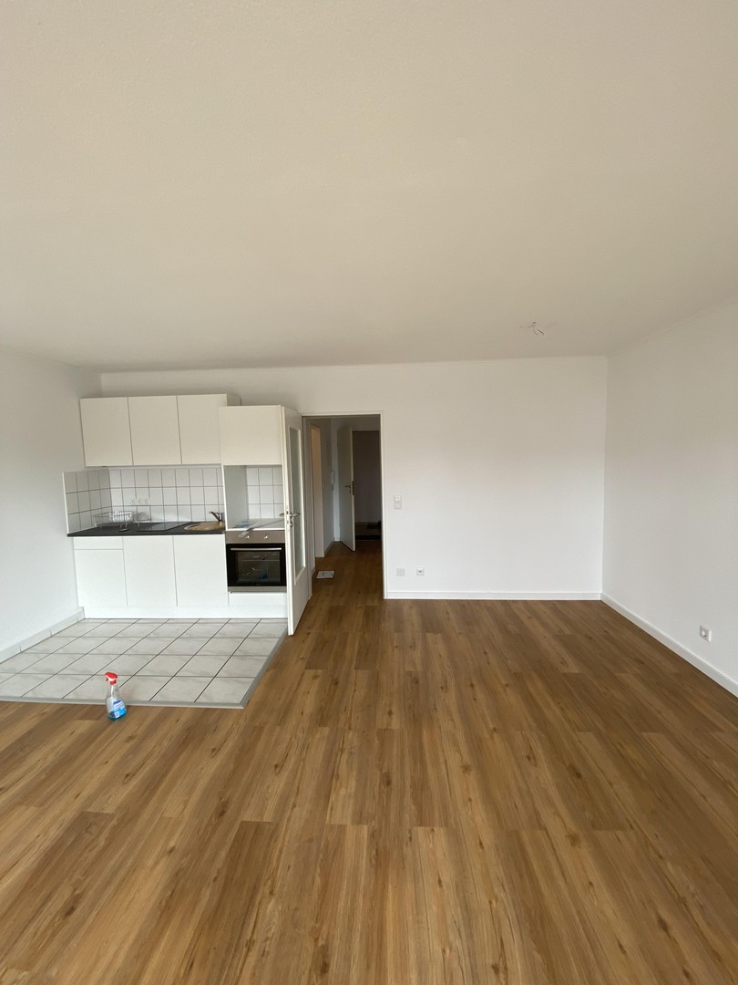 1-Zimmer-Dachgeschosswohnung mit Balkon in Osnabrück-Eversburg zu vermieten.