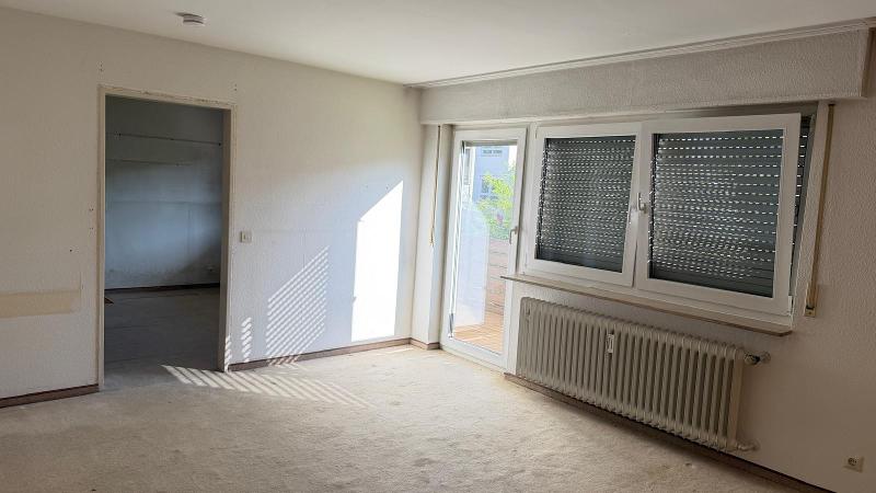 Lage Lage Lage - zu renovierende 2 Zimmerwohnung mit Balkon an der Garbe – Stuttgart – Vorschaubild 4