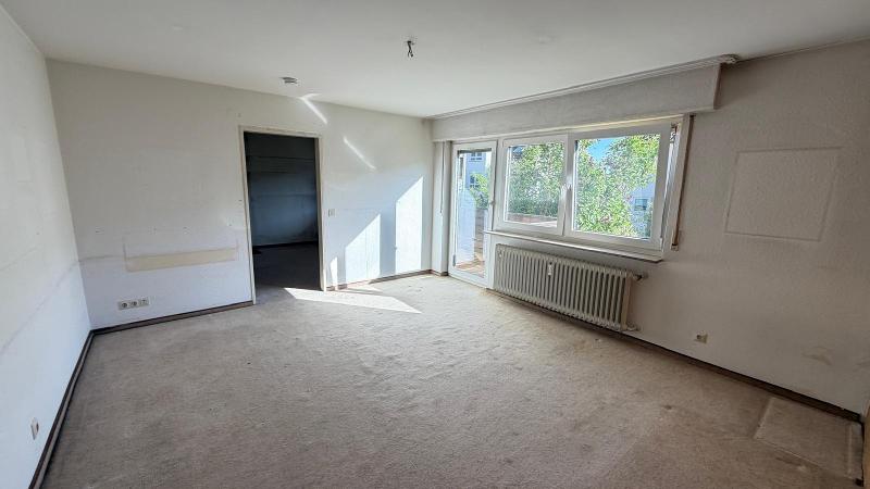 Lage Lage Lage - zu renovierende 2 Zimmerwohnung mit Balkon an der Garbe – Stuttgart – Vorschaubild 8
