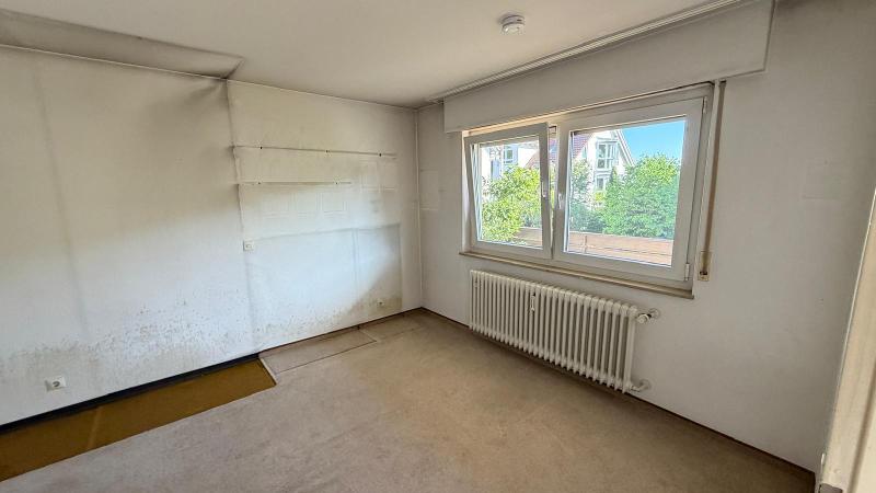 Lage Lage Lage - zu renovierende 2 Zimmerwohnung mit Balkon an der Garbe – Stuttgart – Vorschaubild 9