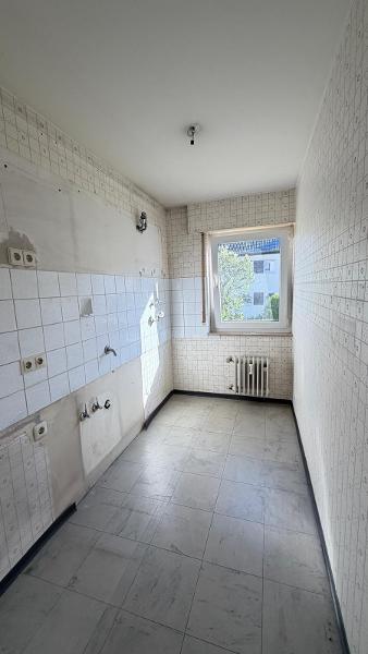 Lage Lage Lage - zu renovierende 2 Zimmerwohnung mit Balkon an der Garbe – Stuttgart – Vorschaubild 13