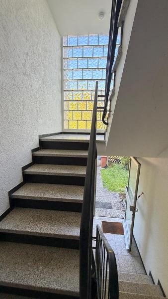 Lage Lage Lage - zu renovierende 2 Zimmerwohnung mit Balkon an der Garbe – Stuttgart – Vorschaubild 22