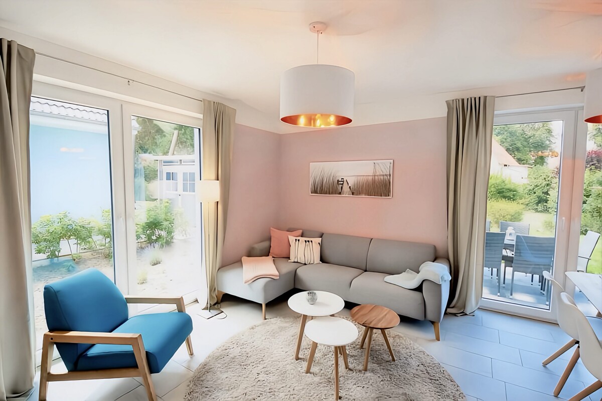 HORN IMMOBILIEN ++ tolles Ferienhaus in Röbel an der Müritz mit zwei Ferienwohnungen – Röbel/Müritz – Vorschaubild 3