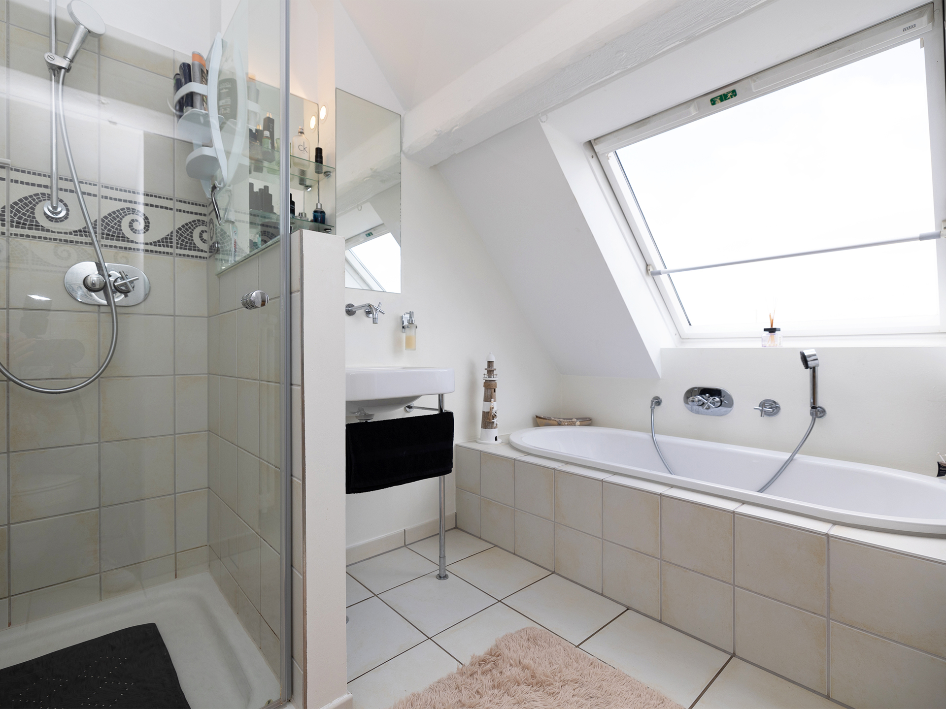 Industrial Chic trifft Wohnkomfort – Ihr Loft über den Dächern von Enger – Enger – Vorschaubild 22