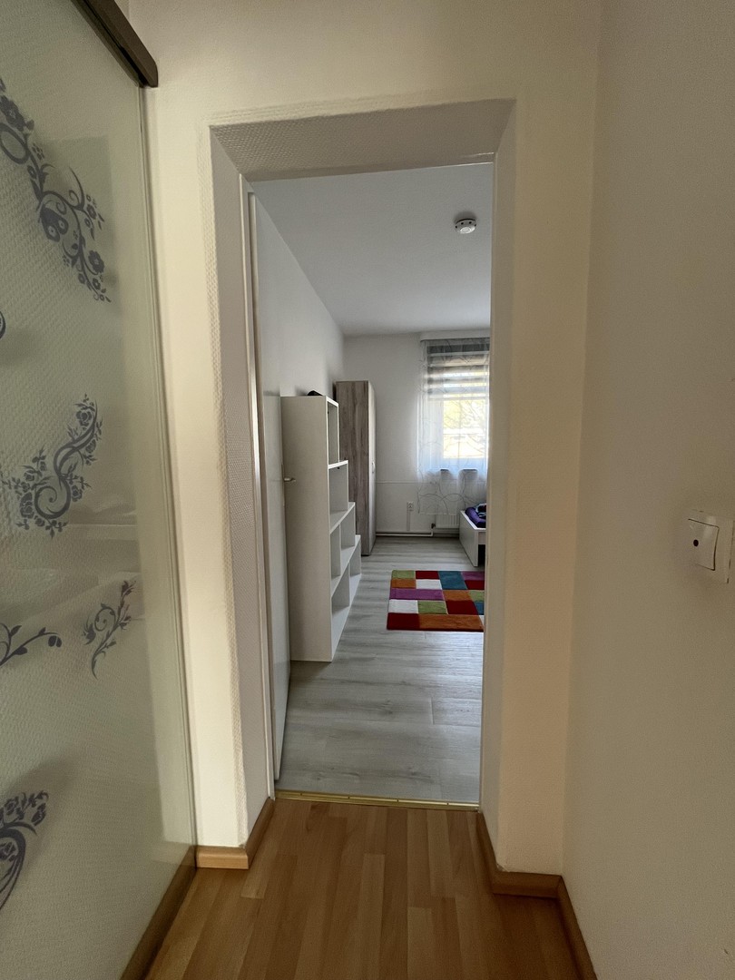 Vollmöblierte 4-Zimmer-Wohnung mit zwei Balkonen und Gäste WC – Hannover – Vorschaubild 25