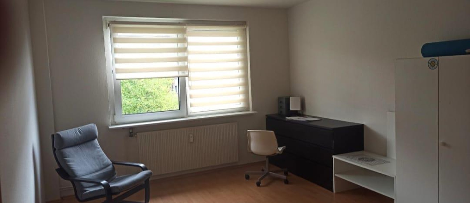 2 Zimmerwohnung im Erdgeschoss mit eigenem Gartenanteil – Duisburg – Vorschaubild 2