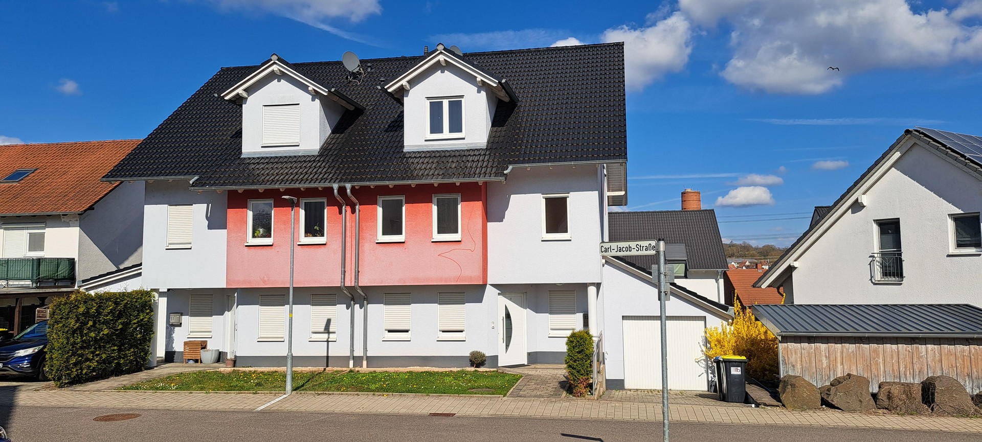 KL-Erfenbach, sehr schöne DHH mit Garage