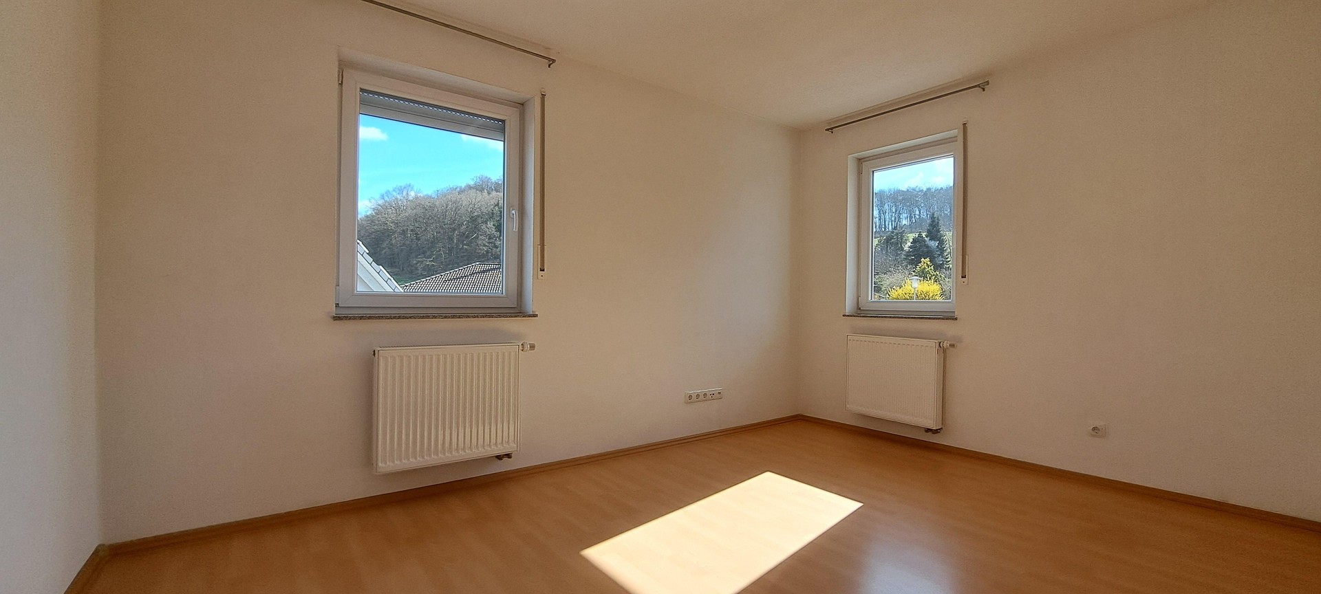 KL-Erfenbach, sehr schöne DHH mit Garage – Kaiserslautern-Erfenbach – Vorschaubild 11