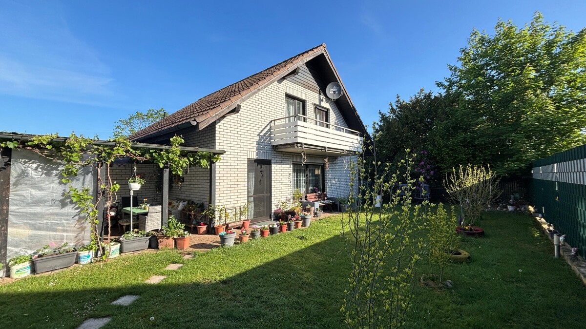 Einfamilienhaus mit Wohlfühlcharakter in guter Lage von Uelsen – Uelsen – Vorschaubild 3