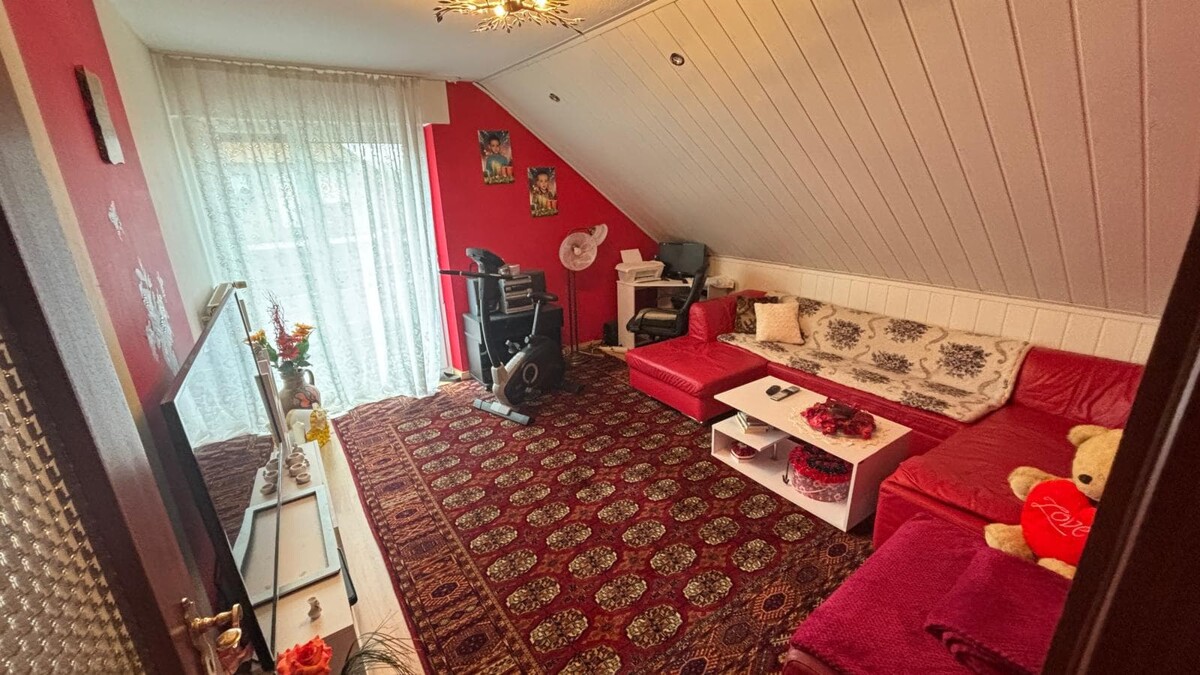 Einfamilienhaus mit Wohlfühlcharakter in guter Lage von Uelsen – Uelsen – Vorschaubild 7