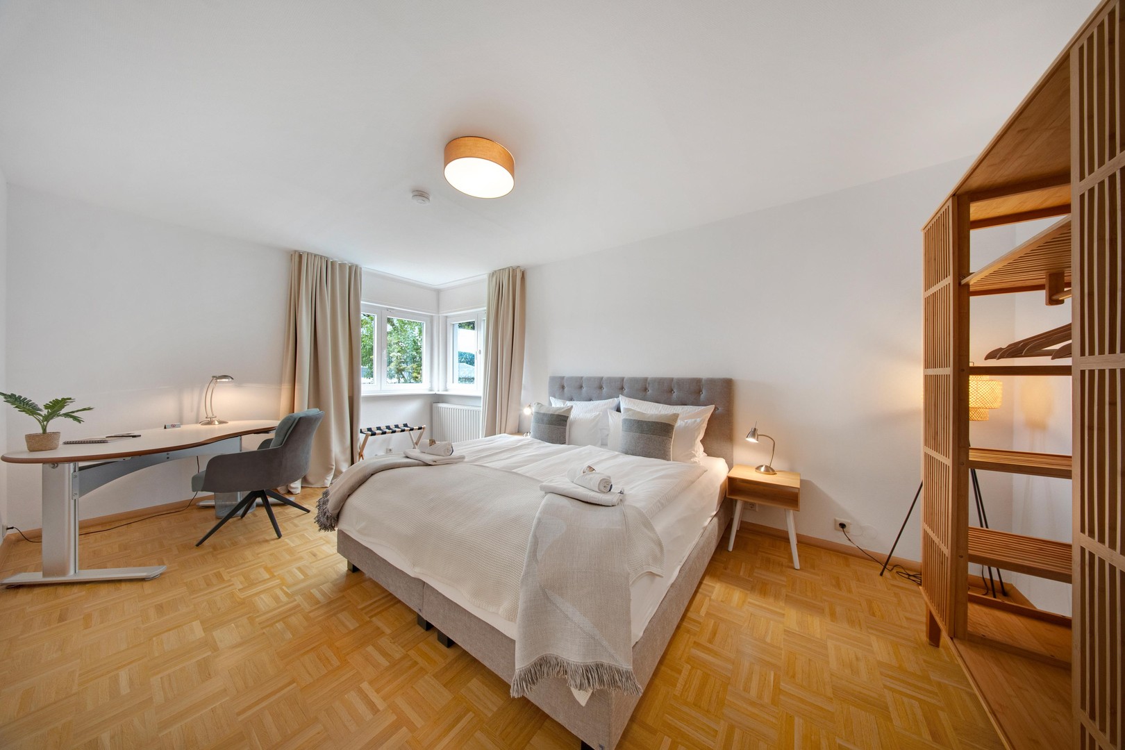 Attraktives Zweifamilienhaus in schöner Lage von Gaggenau mit großem Grundstück – Gaggenau – Vorschaubild 5