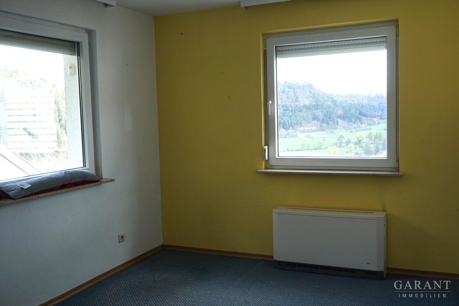 Zweifamilienhaus mit Garten, toller Aussicht und vielseitigen Nutzungsmöglichkeiten in Epfendorf – Epfendorf – Vorschaubild 6