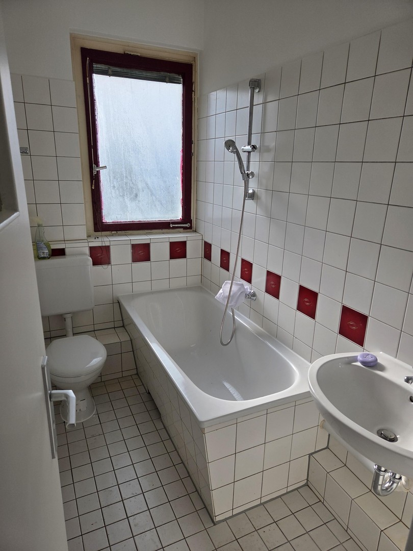 #frisch renoviert #unbefristet #ideale Pendler- oder Studentenwohnung #am Bahnhof Gesundbrunnen – Berlin – Vorschaubild 6