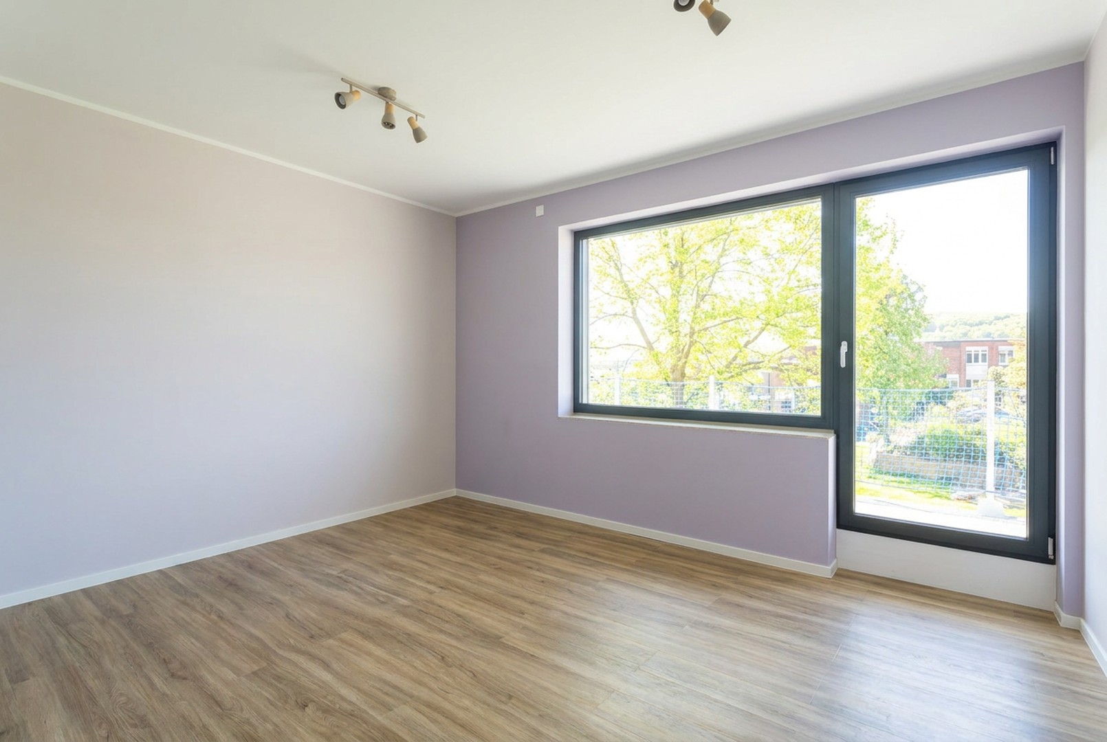 Architektenhaus am Waldrand - Neubau 2022, PV & Smart Home, Einliegerwohnung – Springe – Vorschaubild 8
