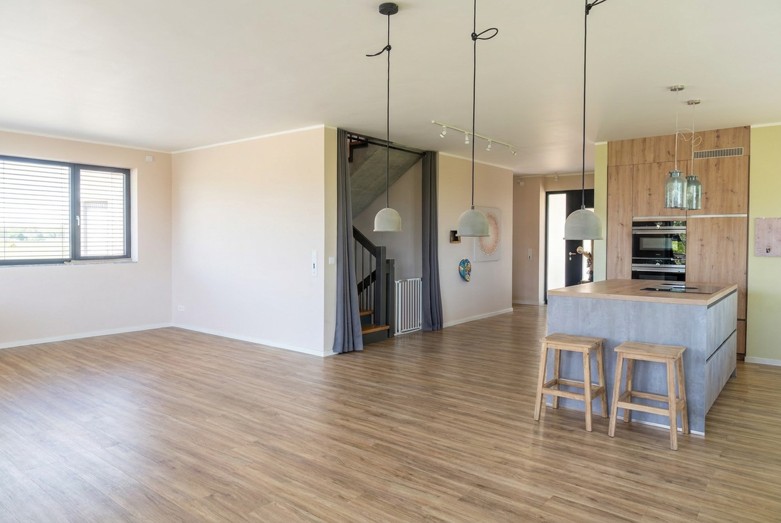 Architektenhaus am Waldrand - Neubau 2022, PV & Smart Home, Einliegerwohnung – Springe – Vorschaubild 11